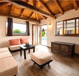 2 bedroom villa with pool near Skradin, sleeps 5